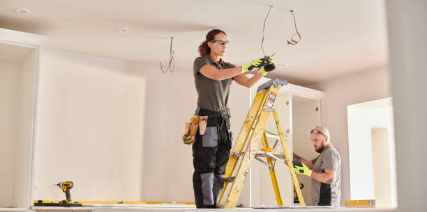 Best Commercial Electrician Services  in Clinton, NC